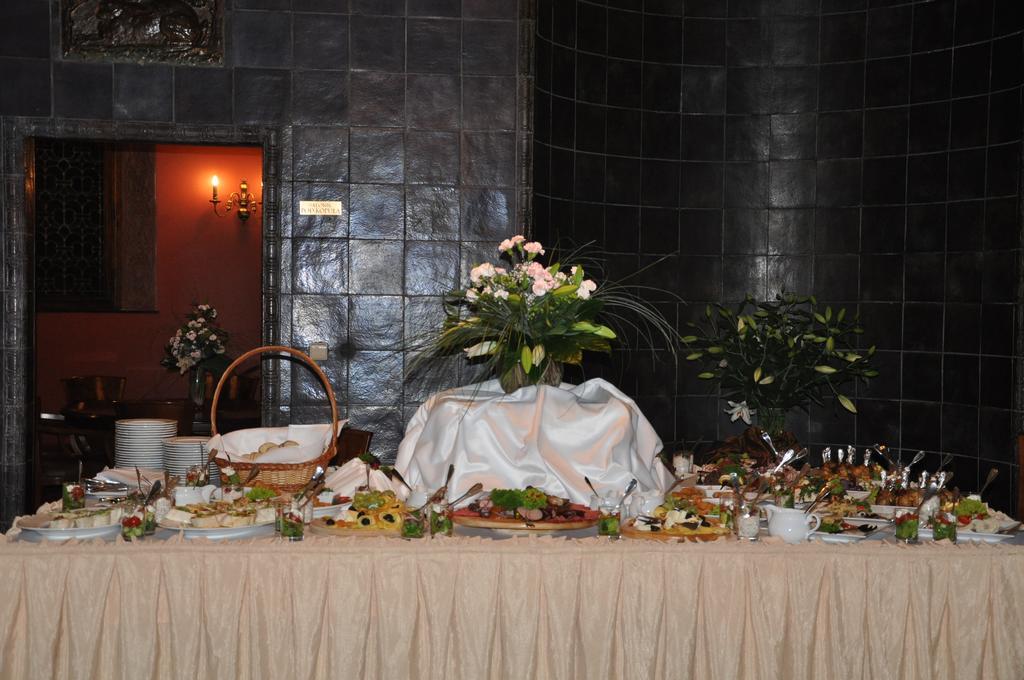 Palac Paulinum 3* Єленя-Ґура